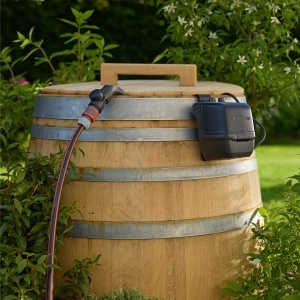 Pompa de stropit cu acumulator GARDENA 2600 Comfort 18V, setare putere variabila, timer - Img 2