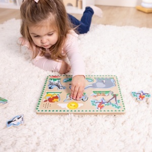 Puzzle din lemn Melissa Doug Zootiere cu sunete 8 piese pentru copii 2 - Img 6