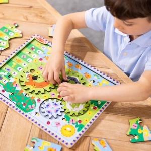 Puzzle din lemn pentru copii Melissa Doug, 24 piese, cu roti dintate, tematica animale - Img 5