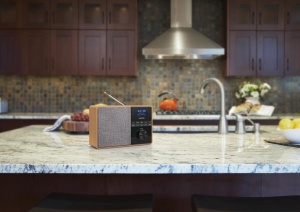 Radio portabil Philips R550510 Bluetooth DAB Carcasa lemn - Img 5