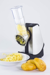 Razatoare multipla cu design electric CASO CR4, 4 insertii gravate cu acid: felii, julienne mare si mica, insertie de rasnita, 200 wati, panou de control tactil, razatoare de legume ideala pentru, de exemplu, salate - Img 4