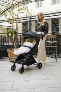 Sac de iarna MoMi 45x95 cm pentru carucior impermeabil cu gluga si captuseala calduroasa Gri - Img 2