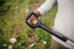 Sapa telescopica Fiskars SmartFit 1,10-1,30 m, 4 zinken, Borstahl, NegruArgintiu - Img 7