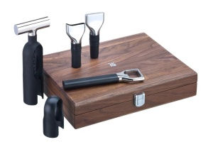 Set accesorii vin WMF Baric 5 piese cutie din lemn de nuc negru