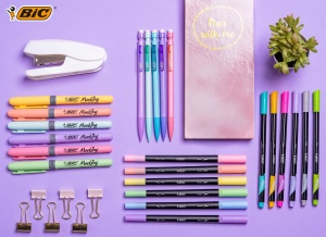Set BIC Pastel de 23 de piese 6 Marker, 5 Creioane mecanice, 6 Fineliner, 6 Textmarker - Img 2