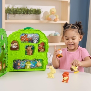 Set de figurine pentru copii Fisher-Price Waldfreunde cu 8 animale si tragecasa in forma de copac - Img 2