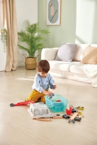 Set de joc Hape Railway World cu cutie de depozitare, 48 de piese, timp de 3 ani - Img 4