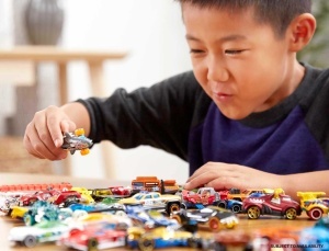 Set de Masini Hot Wheels, 50 modele, scara 164, detalii realiste - Img 2