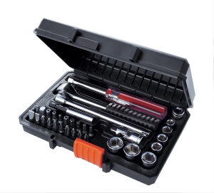 Set de unelte BlackDecker A7142, 33 piese, cu extensie de 125 mm si cutie de depozitare