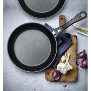Set tigai WMF Devil 2 piese 24 cm 28 cm antiaderente compatibile cu inductie - Img 2