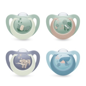 Sucitor ortodontic NUK First Choice pentru bebelusi 6-18 luni, 4 buc, cu design care lumineaza in intuneric