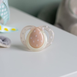 Suzete Tommee Tippee Nighttime 6-18 Luni Set 6 Bucati Maner Fosforescent Silicon Medical - Img 8
