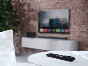 Telecomanda universala One for All Evolve URC7115, compatibila cu toate TV-urile, neagra - Img 3