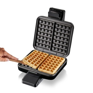 Waffle Maker Cloer 1420, 2 Wafle Belgiene, 1000 W, Negru - Img 3