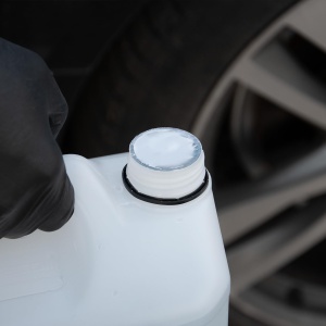 AdBlue - Additiv Diesel 5L, Reducere Emisii NOx, Formula Purificata - Img 6