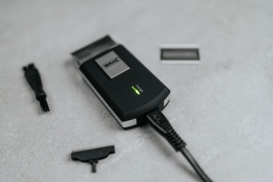Aparat de ras electric portabil Wahl Travel Shaver, reincarcabil, autonomie 45 minute, set complet pentru calatorii - Img 5