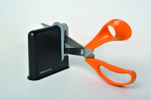 Ascutitor pentru Foarfeci Fiskars 1005137, Culoare NegruGri, Design Ergonomic - Img 5