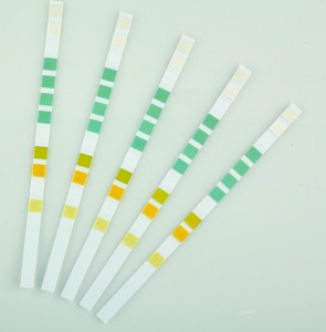 Benzi de testare pentru apa OASE AquaActiv QuickSticks 6 in 1 - 50 bucati - Img 2