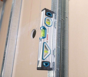 Bosch Professional Spirit Level 25 cm cu sistem magnet (lizibil de jur imprejur, carcasa din aluminiu, capace robuste) - Exclusive Set - Img 5
