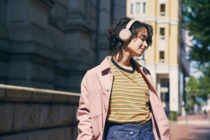 Casti audio Sony WH-CH520, Bluetooth, 50 ore autonomie, bej - Img 2
