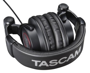 Casti audio Tascam TH-11, sunet clar, bass puternic, design modern - Img 2