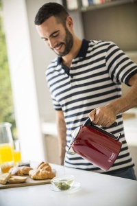 Ceainic Russell Hobbs [1,7l, 2400W] Culori+ Otel inoxidabil Rosu (functie de gatit sub presiune, filtru de var detasabil, gura de scurgere optimizata, indicator extern al nivelului apei) Ceainic 20412-70 - Img 7