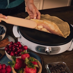 Cecotec Electric Crepe Machine Fun Creepy, 1200W, acoperire antiaderenta, rola distantiera si spatula, putere reglabila, indicator luminos, diametru 30,5 cm, protectie la supraincalzire, fara BPA - Img 5