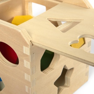 Cub sortator din lemn Melissa Doug, 12 forme colorate, pentru copii 2-5 ani - Img 8