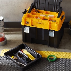 Cutie de scule DeWalt TSTAK DWST83343-1, 44 L, IP54, cu tava detasabila - Img 2