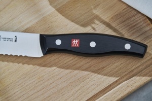 Cutit pentru paine ZWILLING Twin Pollux 20 cm Negru Wellenschliff - Img 6
