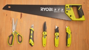 Cutter Ryobi RSK18, lama retractabila 18 mm, design ergonomic - Img 4