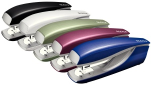 Dispozitiv de Capsat Metalic Leitz 55620053, Capacitate 30 Foi, Culoare Seladon Verde - Img 6