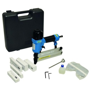 Dispozitiv de prindere/cuie pneumatic Gude (max. 6 bari, test GOOD - VERY GOOD, roata de control al adancimii, blocare de siguranta la impact, inclusiv 1500 de cleme (20/32/40 mm) si 2000 de stifturi (25/40 mm), sticla de ulei, geanta de transport) - Img 4
