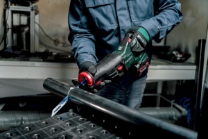 Ferastrau sabie cu acumulator Metabo SSEP 18 LT, 18V, ergonomic, versatil - Img 3