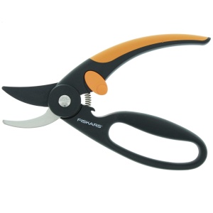 Foarfece de taiere Fiskars Bypass pentru ramuri si crengute proaspete, cu acoperire antiaderenta, lame din otel de inalta calitate, lungime: 20 cm, negru/portocaliu, eleganta, P44, 1001534 - Img 3