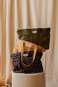 Geanta pentru scutece Beaba Madrid 22L, Unisex, Ocker, 11 compartimente - Img 7