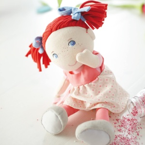 HABA 5737 - Papusa Mirli soft rag doll pentru bebelusi de la 6 luni pentru a se juca imbratisa si confort cadou pentru nastere si botez livrat in cuti - Img 3
