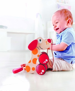 Hape E0347 - Caine de tragere Pepe - Img 8