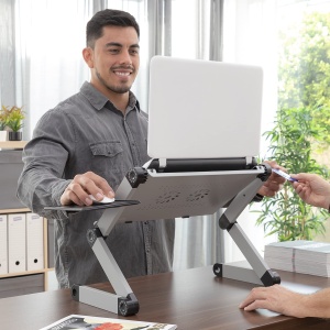 InnovaGoods - Masa reglabila pentru laptop aluminiu flexibila multipozitionala multifunctionala cu orificii de aerisire si tava suplimentara pentru mo - Img 4