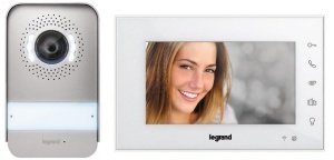 Interfon video Legrand 360915, 7 monitor color, camera 105, alb
