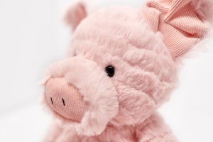 Jucarie de plus Mollis - porc de plus - 36 cm - porc de plus - jucarie de plus pentru copii - animal de plus moale pentru copii si bebelusi - Img 4