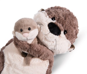 Jucarie de plus NICI Otter Oda & Odalina 40 x 20 cm - perna de plus 2 in 1 din plus moale, perna decorativa in forma de vidra pentru copii si adulti, 49169, idee de cadou grozava, bej si gri - Img 3