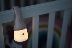 Lampa de veghe copii si bebelusi BEABA lumina blanda functie lanterna autonomie 90 ore roz - Img 4