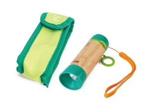 Lanterna portabila Hape din bambus si plastic vegetal, fara baterii, pentru copii de la 4 ani