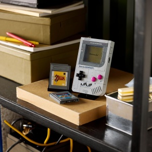 LEGO Game Boy 72046 Set Constructie pentru Adulti cu Module Zelda si Super Mario - Img 3