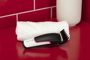 Masina de tuns Remington HC500 Lame autoascutitoare Fade Combs - Img 2
