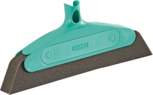 Matura din spuma Leifheit Classic 34 cm, ideala pentru persoanele care sufera de alergii cu conexiune inclinata a manerului, cap de matura fara maner, pentru indepartarea rapida a celui mai fin praf si murdarie, cu sistem de clic