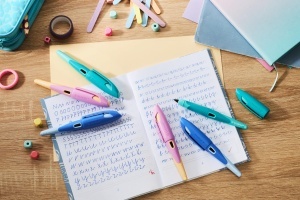 Pix ergonomic STABILO EASYbirdy Pastel pentru stangaci, grip antiderapant - Img 7