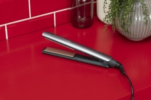 Placa de indreptat parul Remington S8598 Keratin Protect senzor de protectie termica temperatura reglabila - Img 2