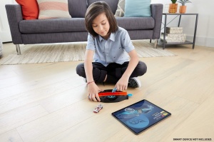 Portal de Curse Hot Wheels iD FXB53 cu Stunts si Activitati Interactive - Img 2